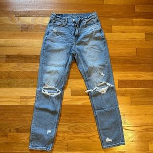 American eagle mom jeans